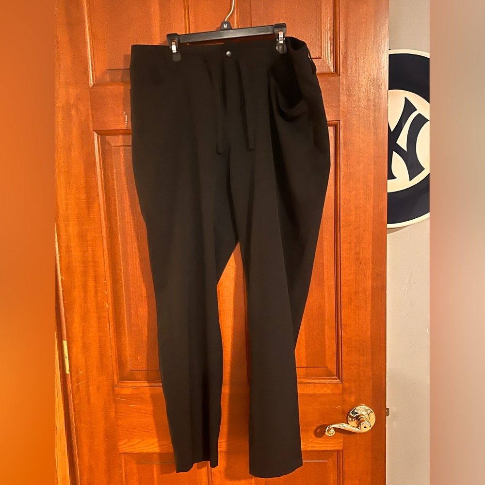 Magellan Outdoors Women's Black Top